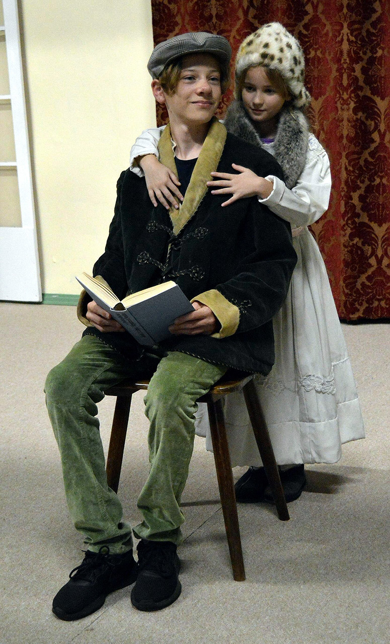 „Die Seele der Weihnacht“ nach dem weltberühmten Klassiker von Charles Dickens | Fotos Robert Emsden, Alexander Schüßbauer